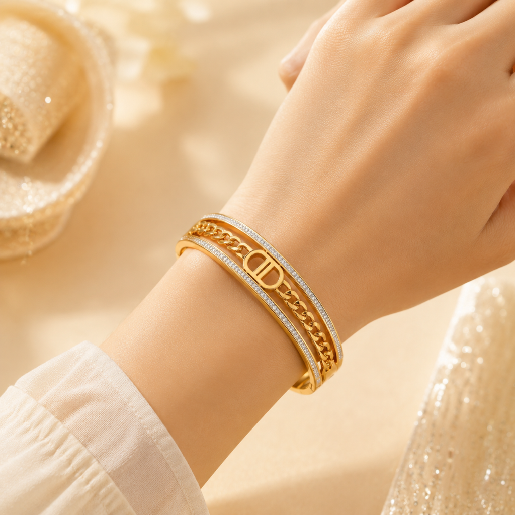 Fleur Éclat Crystal Bangle